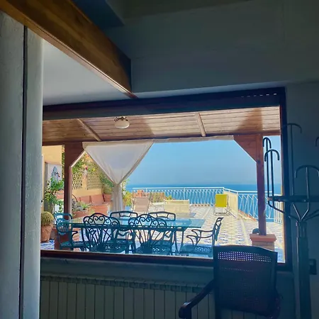 The Dreamer's Terrace Apartment