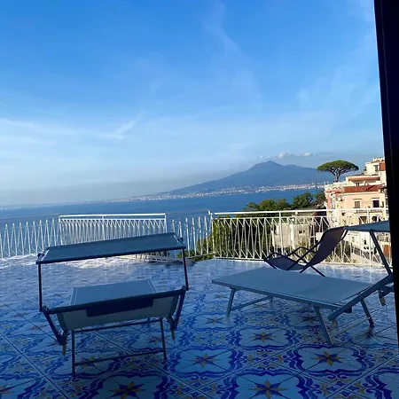The Dreamer's Terrace Apartment Vico Equense